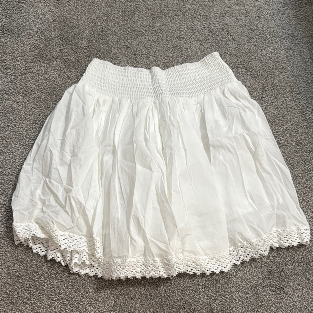 Francesca's Collections White Bubble Mini Skirt